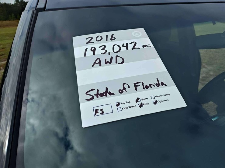 2016-ford-explorer-image-28