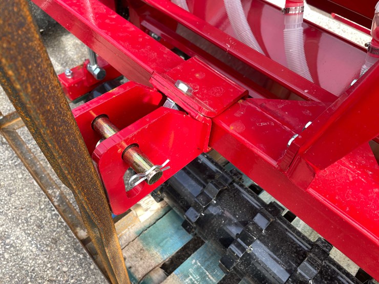 #14001-•-unused-2025-agt-no-till-drill-(o12)-image-12