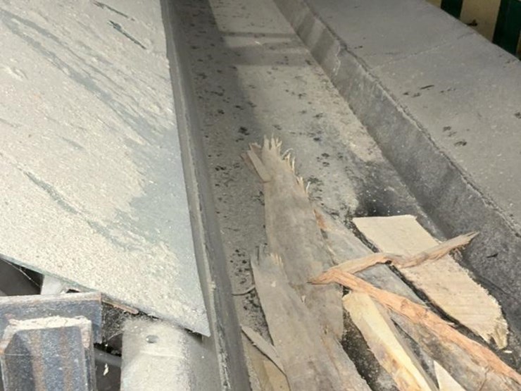 #175-•-vibrating-conveyor-image-3