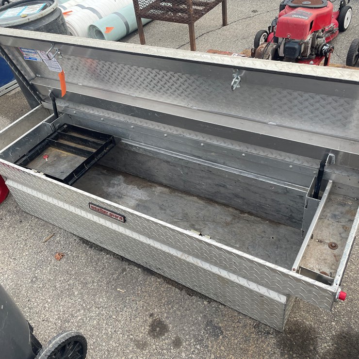 #14046 • Truck Tool Box (O4)