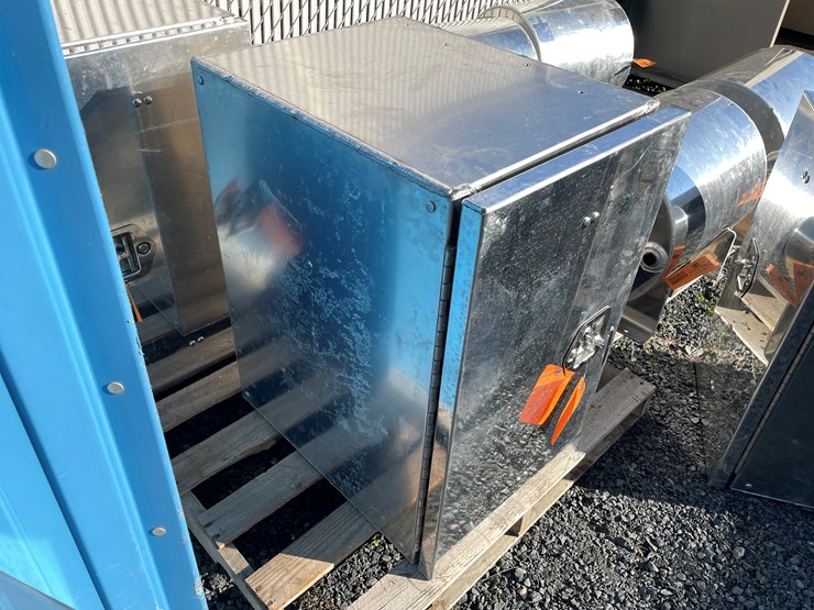 #5688-•-chandler-truck-mount-toolbox-image-3