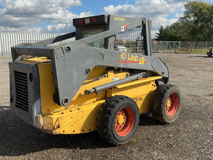 new-holland-ls190-image-5