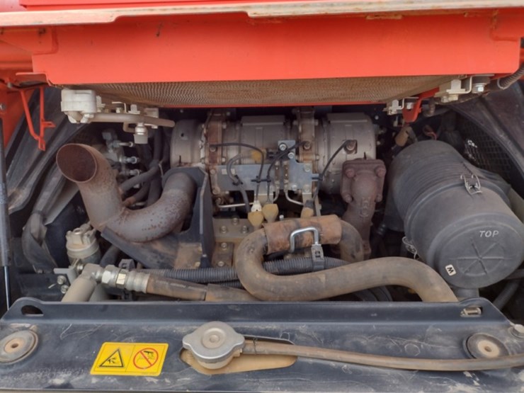 kubota-svl75-2-image-38