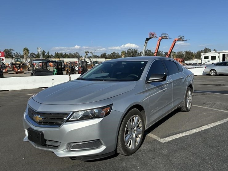 2019-chevrolet-impala-sedan-image-1