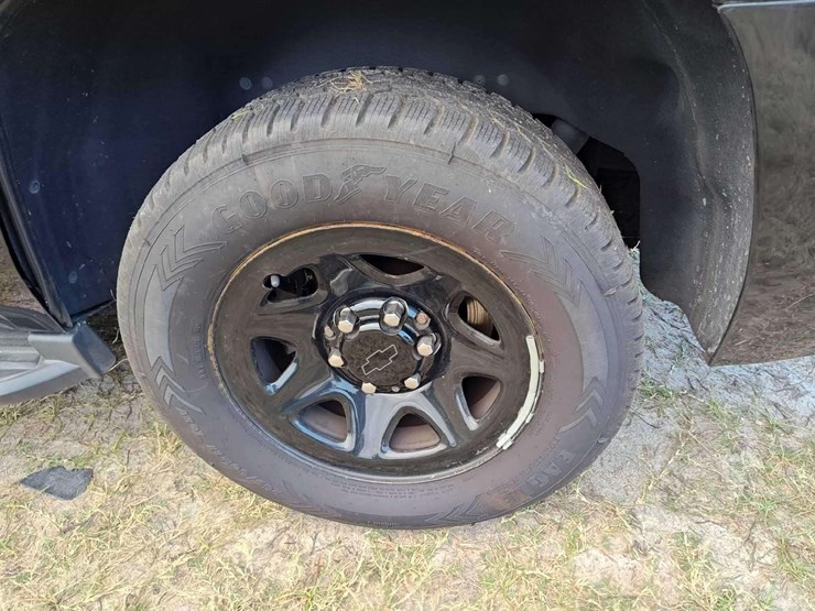 2019-chevrolet-tahoe-image-37