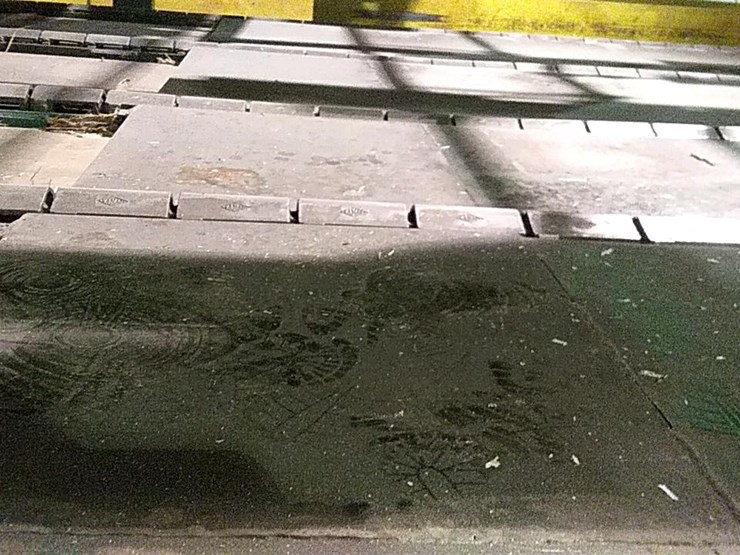 #144-•-5-strand-green-chain-image-3