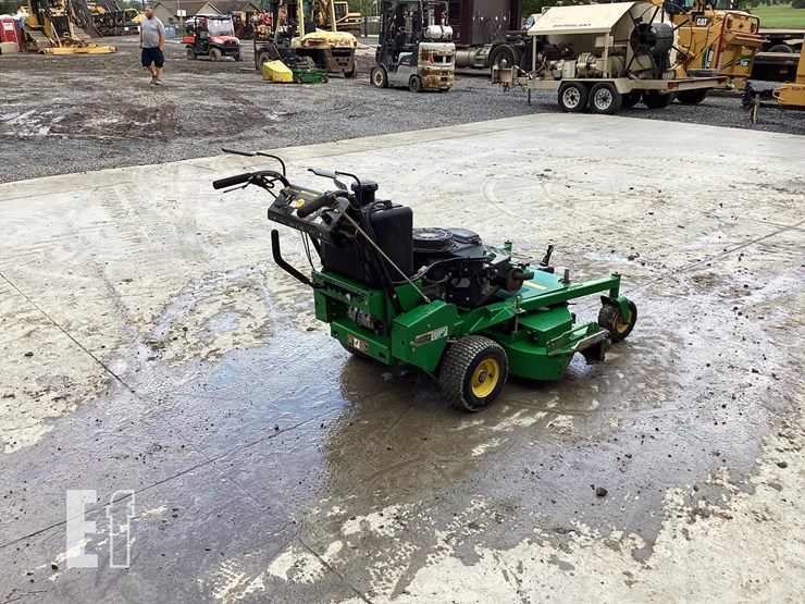 2015-john-deere-w155-image-5