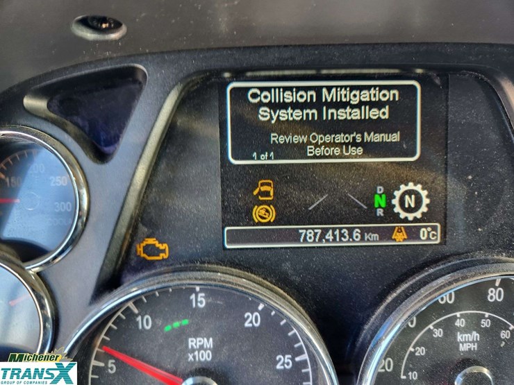 2020-peterbilt-579-image-31