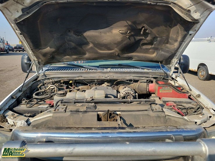 2002-ford-f350-image-27