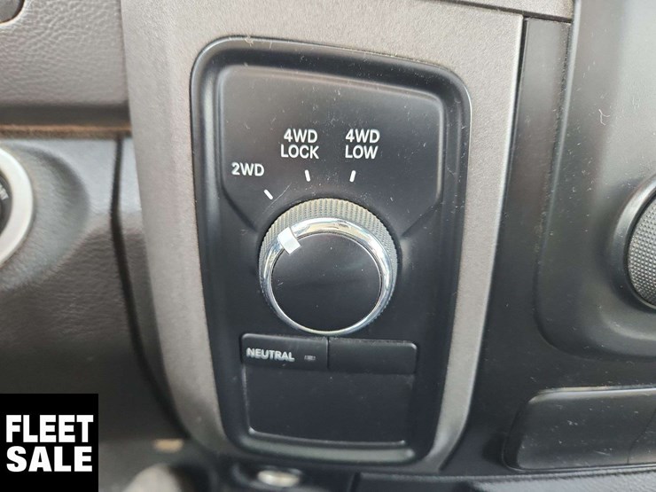 2017-ram-3500-4x4-s/a-cab-&-chassis-image-12