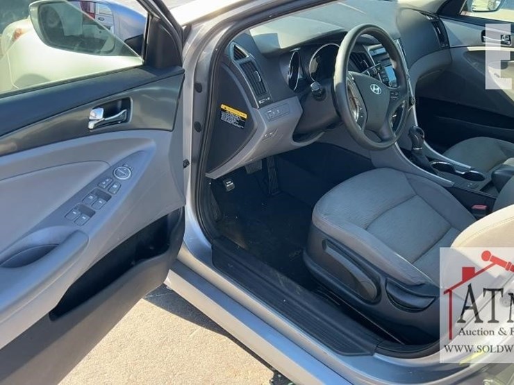 2015-hyundai-sonata-image-8