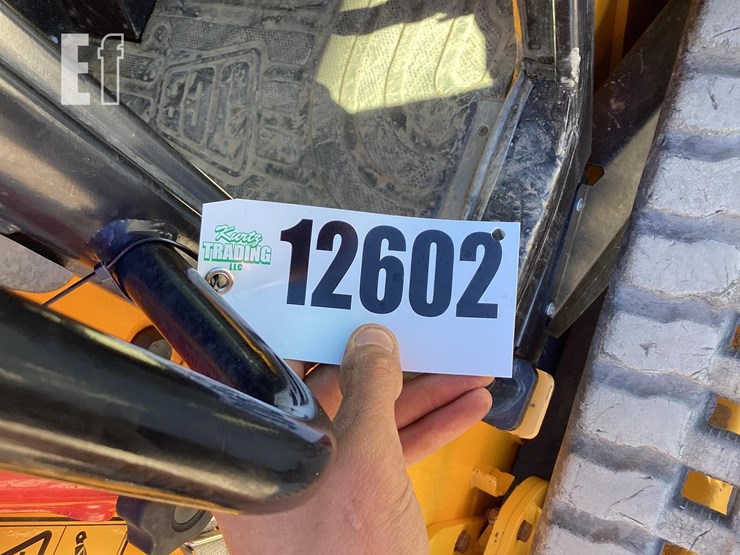 2021-jcb-1cxt-image-20