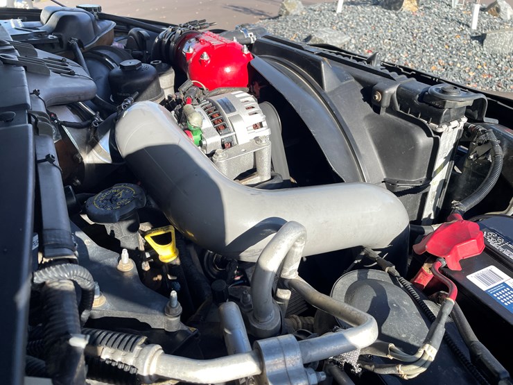 2004-ford-excursion-limited-image-98