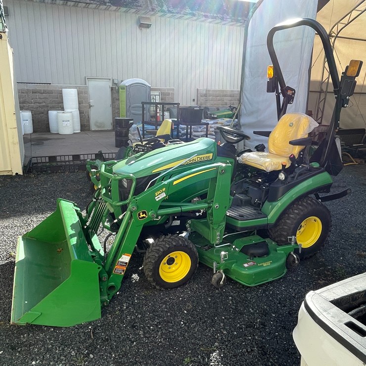 2024 JOHN DEERE 1025R