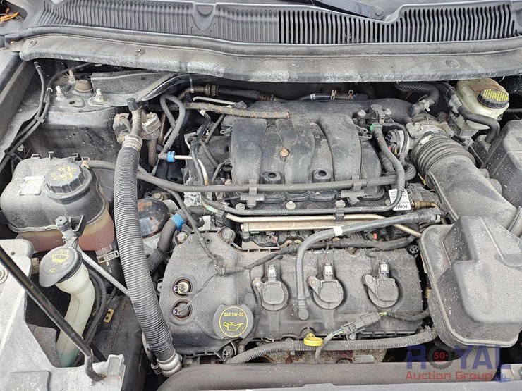 2017-ford-explorer-image-39