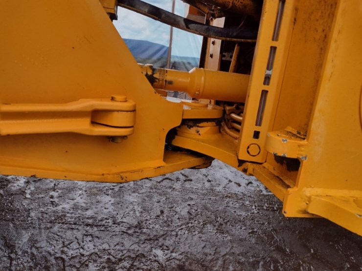 8-volvo-l60f-image-25