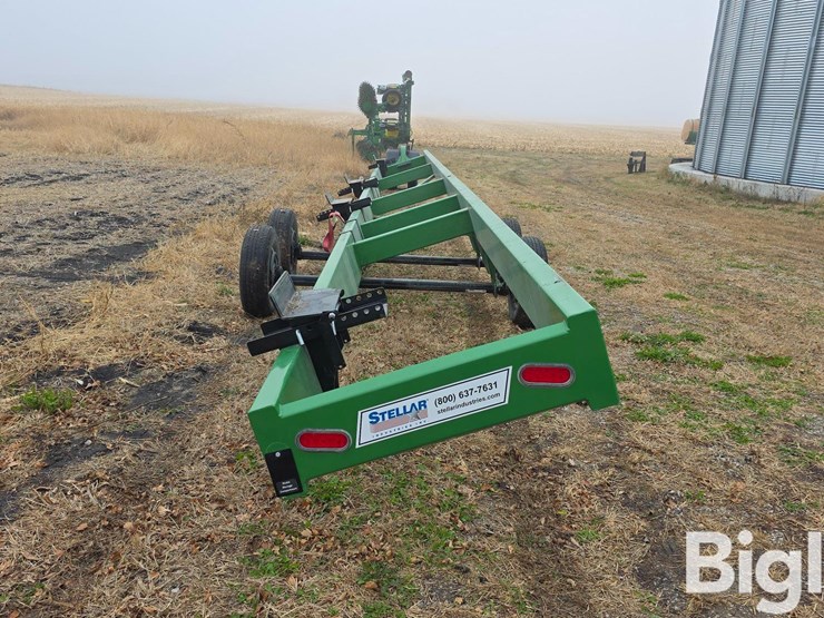 2022-stud-king-48'-header-trailer-image-5