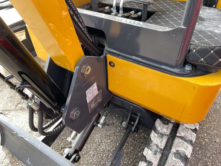 #14010-•-unused-cfg-qk18r-mini-excavator-(o12)-image-15