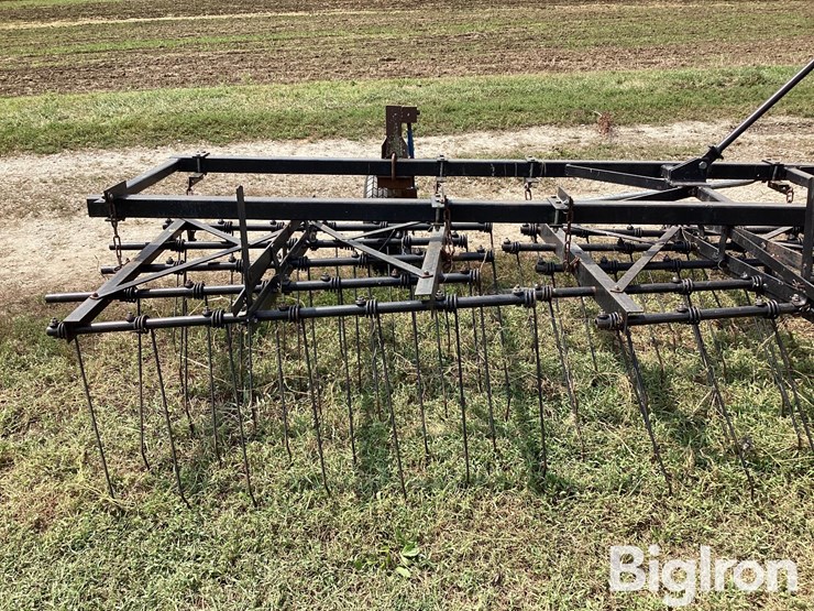30'-folding-tine-weeder-image-15