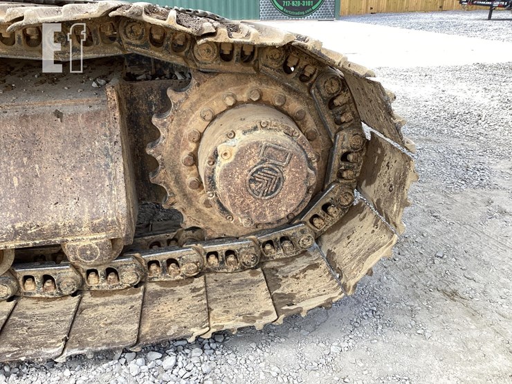 1998-deere-690e-lc-image-14