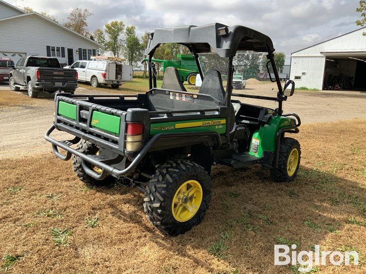 2014-john-deere-825i-utv-image-5