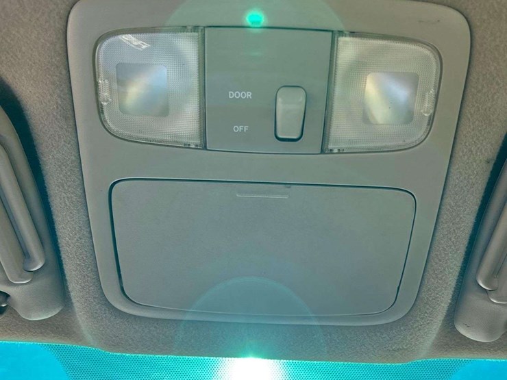 2005-toyota-highlander-image-16