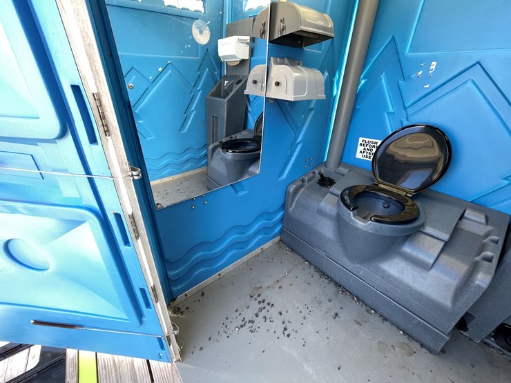#5659-•-poly-portables-flushable-porta-potty-with-sink-image-8