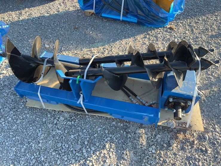 future-skid-steer-auger-w/-8---12-&-16-in-bits-image-1
