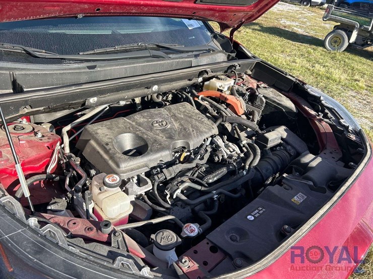 2021-toyota-rav4-image-7