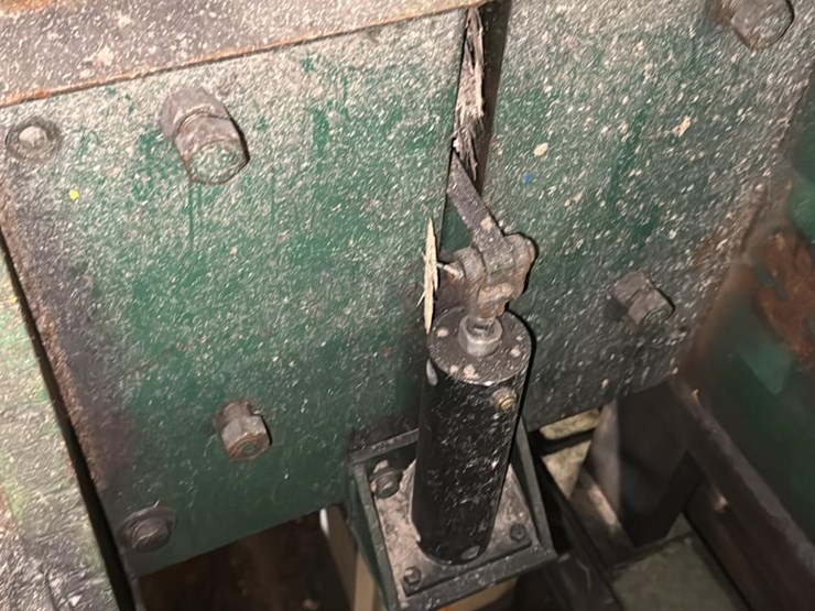 #119-•-live-roll-case-image-8