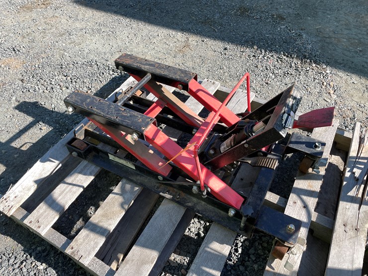#5717-•-craftsman-motor-cycle-or-atv-jack-image-1