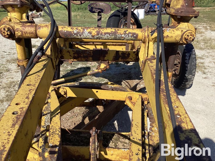 12'-pull-type-road-grader-image-13