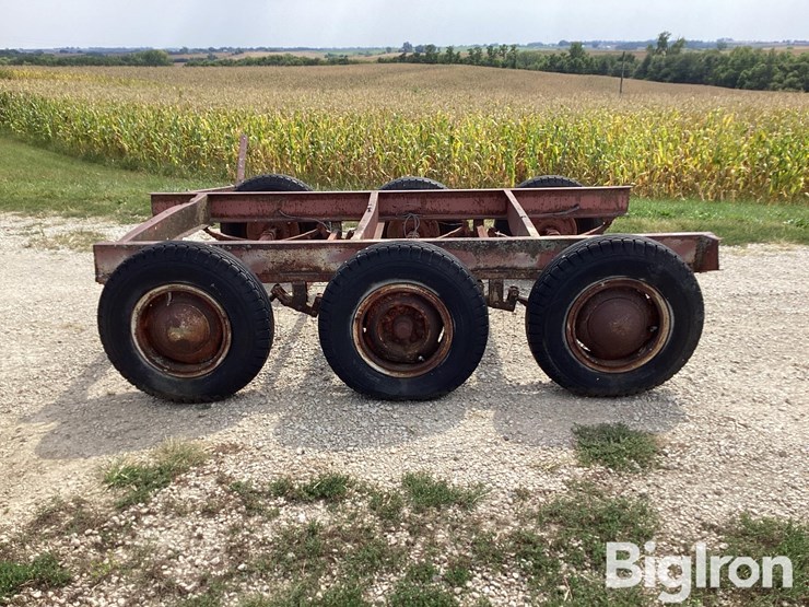 triple-axle-frame-w/tires-image-4