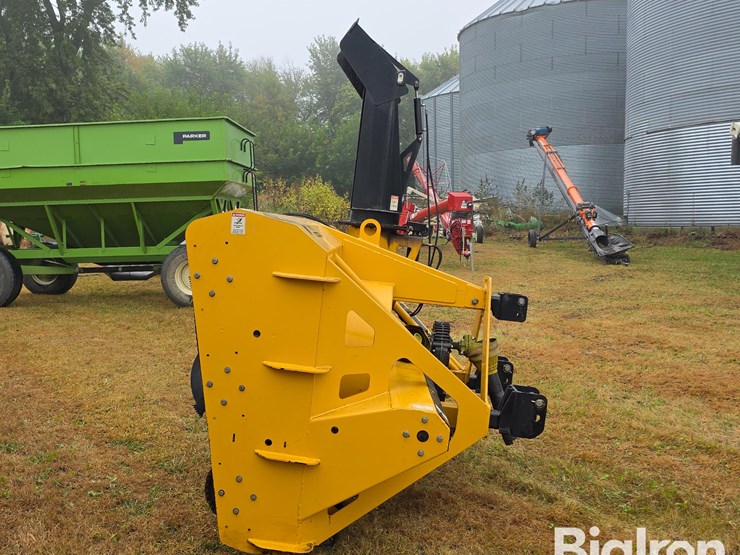 hitch-doc-hds9310-3-pt-snow-blower-image-8