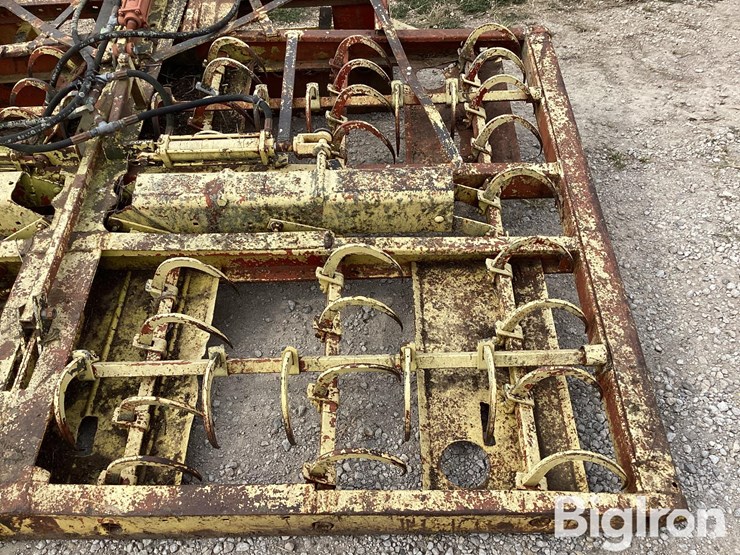 small-bale-accumulator-image-9