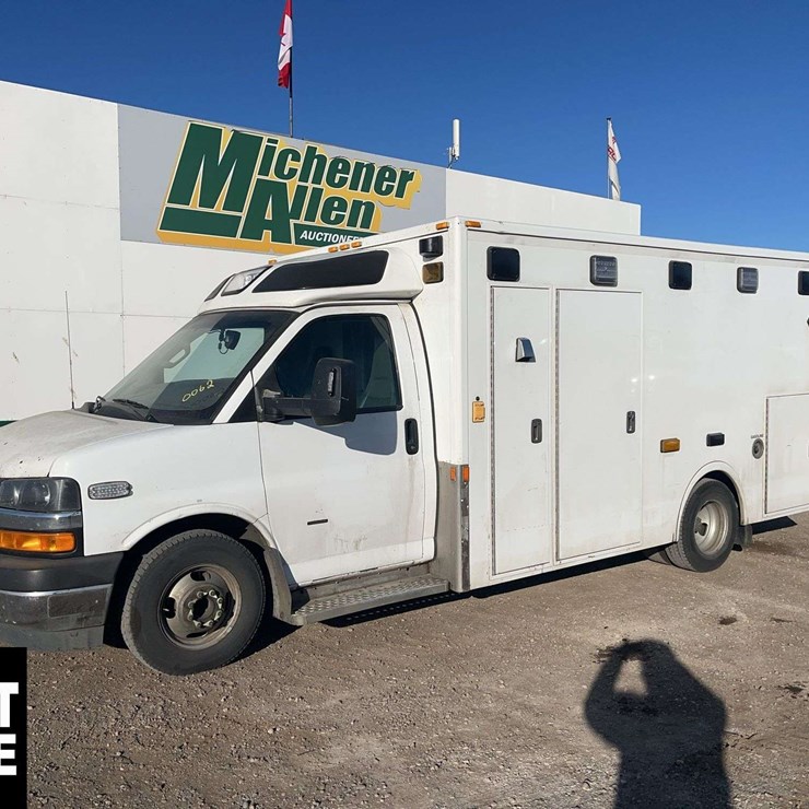 2018 Chevrolet Express S/A Ambulance