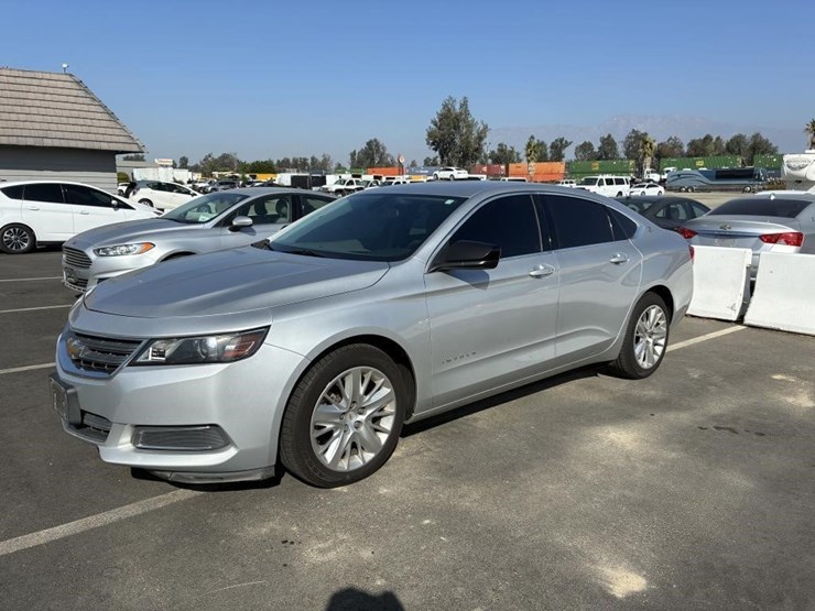 2019-chevrolet-impala-sedan-image-1