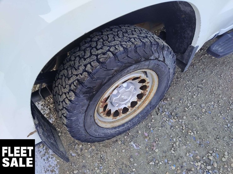 2020-chevrolet-silverado-1500-image-22