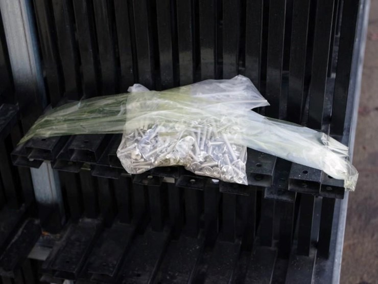 [30]-aboss-9.5'-x-6.25'-unleaded-powder-coated-wrought-iron-site-fence-panels-w/-(31)-posts-&-hard..-image-5