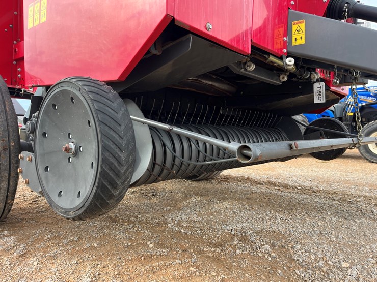 2017-massey-ferguson-2946-image-7