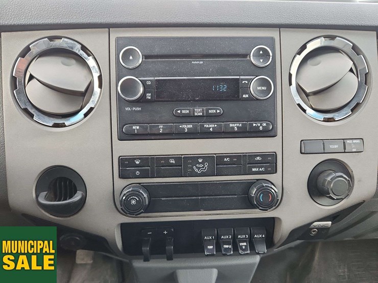 2015-ford-f450-image-26