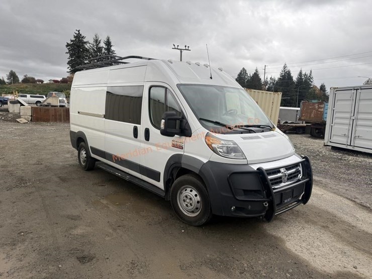 2015-dodge-ram-2500-image-10