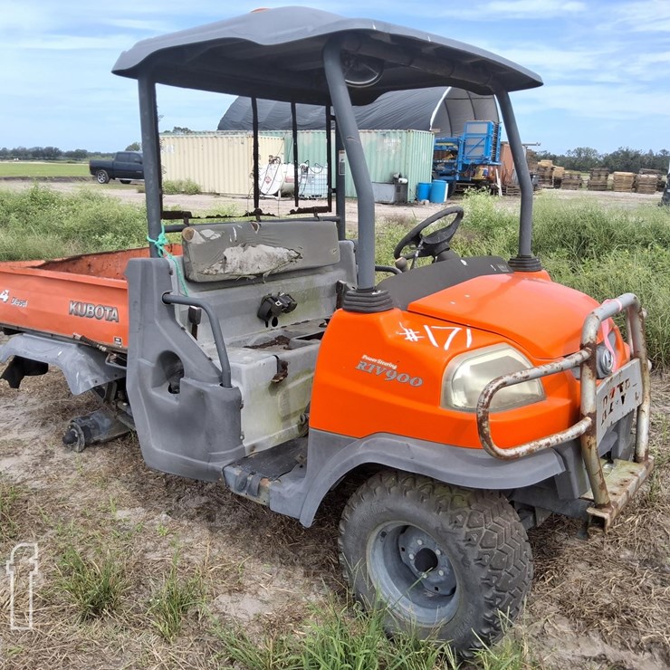 KUBOTA RTV900