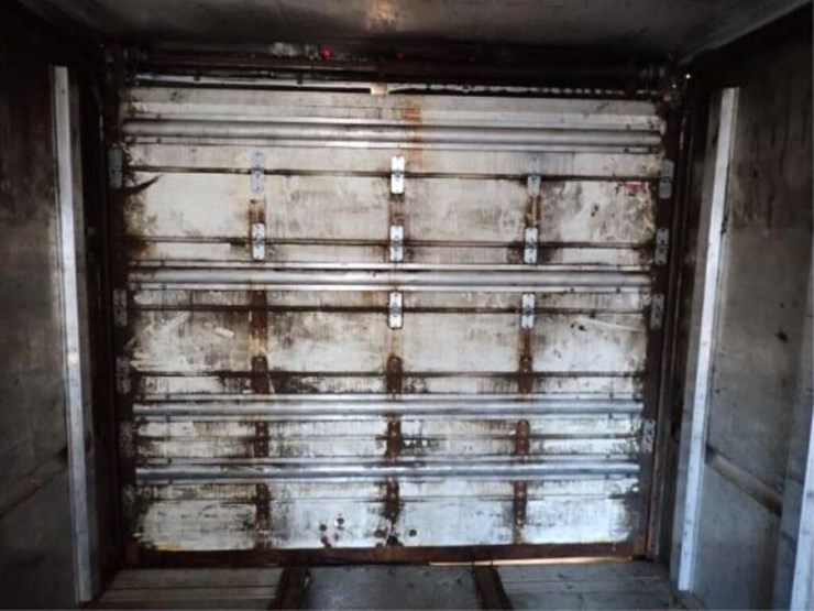 2015-freightliner-mt55-image-39