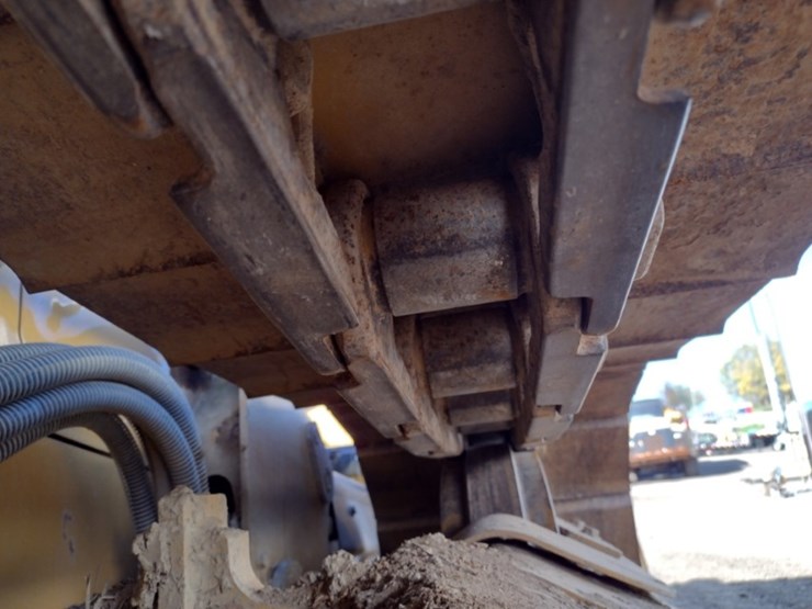 caterpillar-d3-image-39