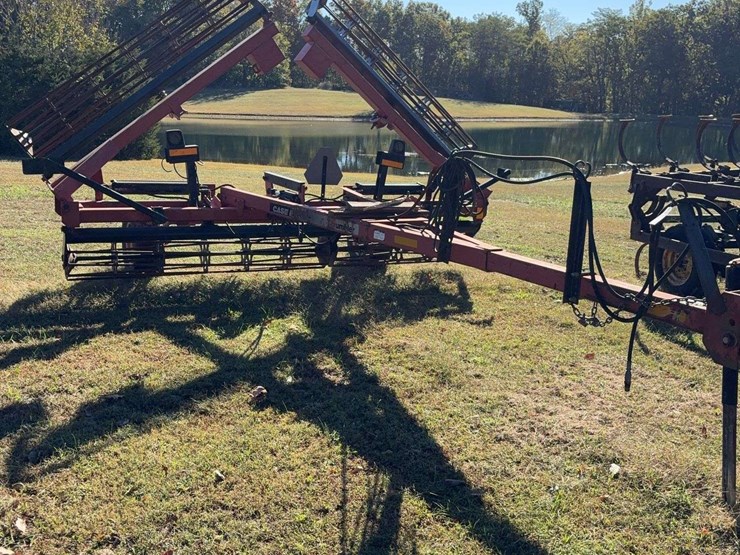 case-ih-crumbler-image-3