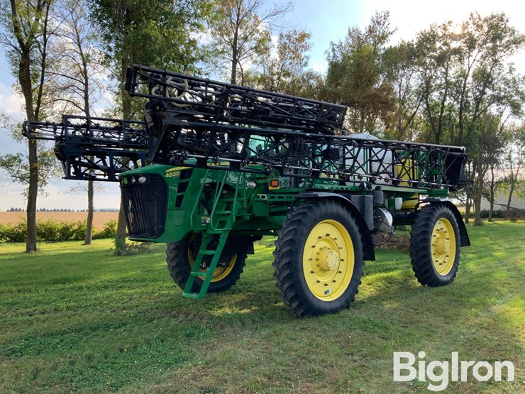 2009-john-deere-4930-image-1