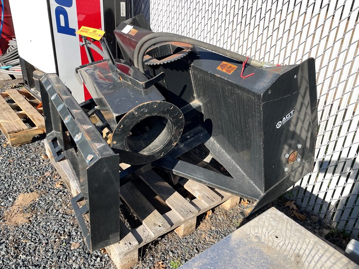 #5669-•-unused-60"-skid-steer-mount-snowblower-image-3