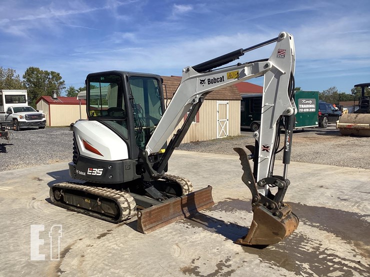 2019-bobcat-e35-image-6