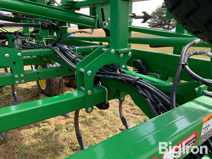 2022-john-deere-2230fh-image-17